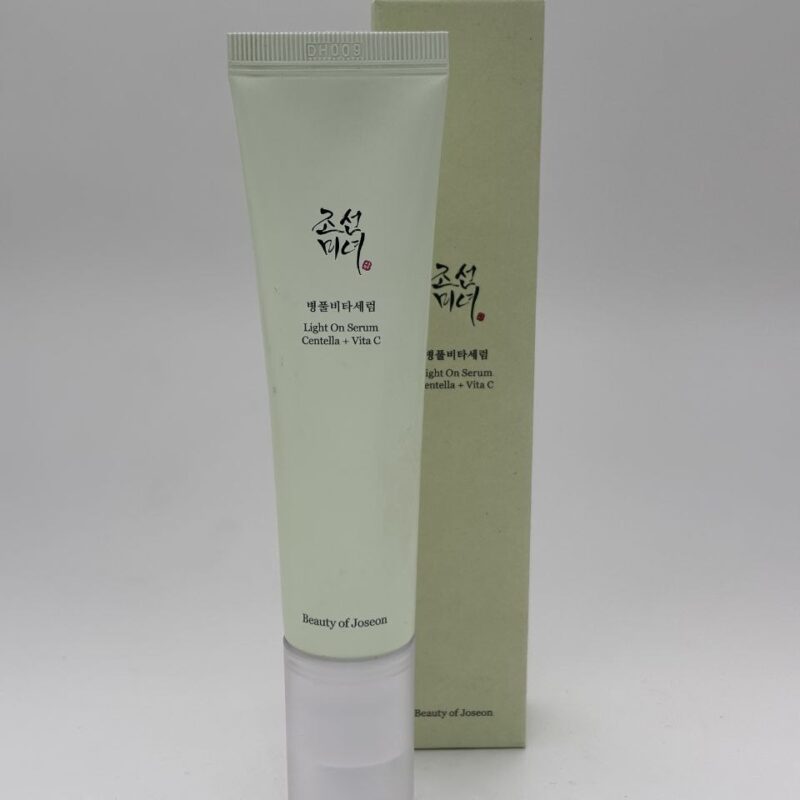 سرم روشن‌کننده و ترمیم‌کننده پوست بیوتی آف جوسان با سنتلا و ویتامین C – Beauty of Joseon Light On Serum Centella + Vita C